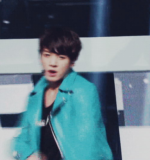 방탄소년단 막내 정국 정변.gif | 인스티즈