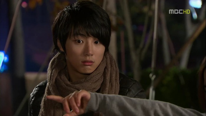 [지붕뚫고하이킥] 떡실신 제조기와 지옥에서 온 식모의 술주정.jpg | 인스티즈