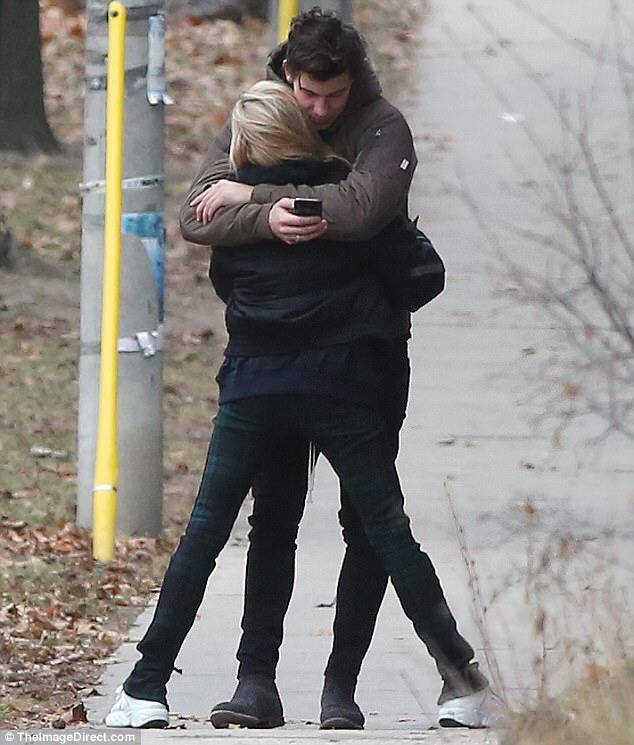 열애설 난 션 멘데스와 헤일리 볼드윈 | 인스티즈