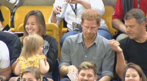 초면에 눈 뜨고 코 베이는 해리왕자 | 인스티즈