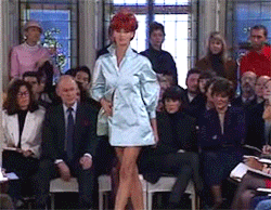 [린다에반젤리스타] 보이쉬 숏커트가 잘 어울리는 슈퍼 탑 모델 | 인스티즈