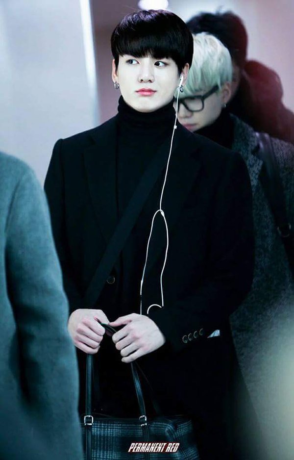 방탄소년단 막내 정국 정변.gif | 인스티즈