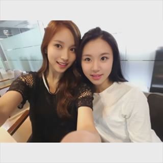 [트와이스] 대표 케미 미챙(미나+채영) 짤들.jpg | 인스티즈
