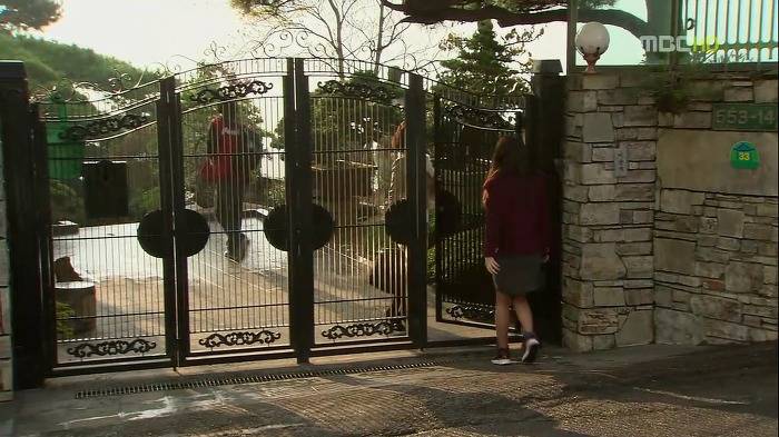 [지붕뚫고하이킥] 띠드버거.jpg | 인스티즈