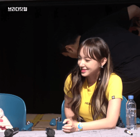 외출해야되는데 추워서 나가기가 싫어서 여아이돌 | 인스티즈