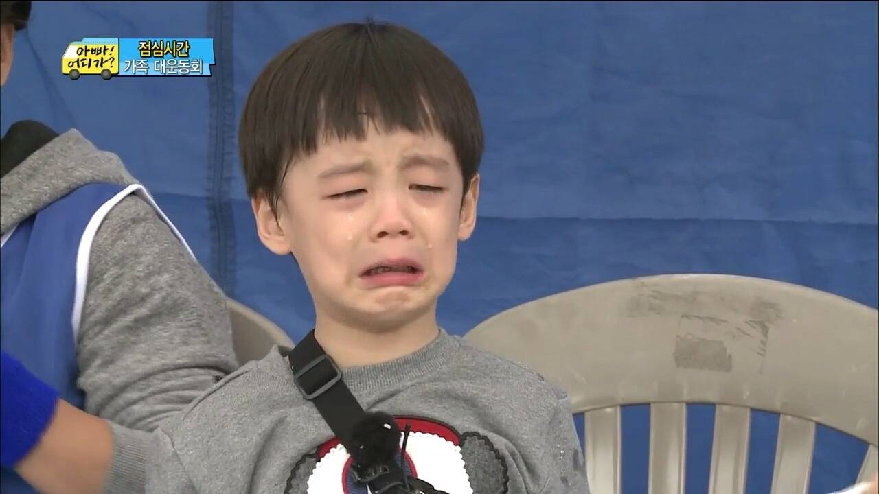 [아빠어디가] 찬형이 형한테 맛있는 반찬 뺏겼던 찬호가 운 진짜 이유 | 인스티즈