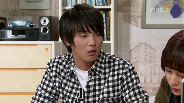 [지붕뚫고하이킥] 띠드버거.jpg | 인스티즈