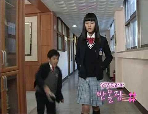 [반올림1] 여자한테 차이고 부들부들거리며 몰카찍은 한남 | 인스티즈