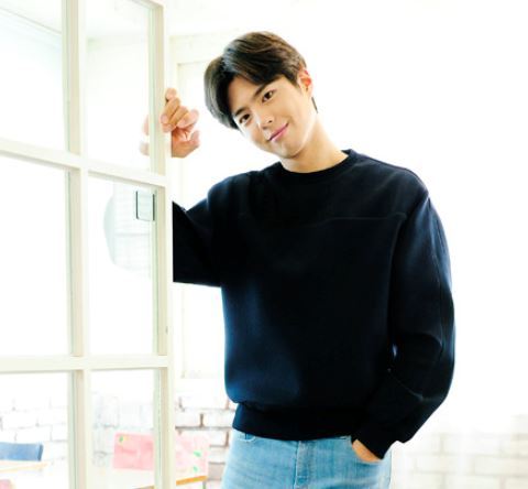 둘 중 한명 사겨야한다면 전자 vs 후자 | 인스티즈