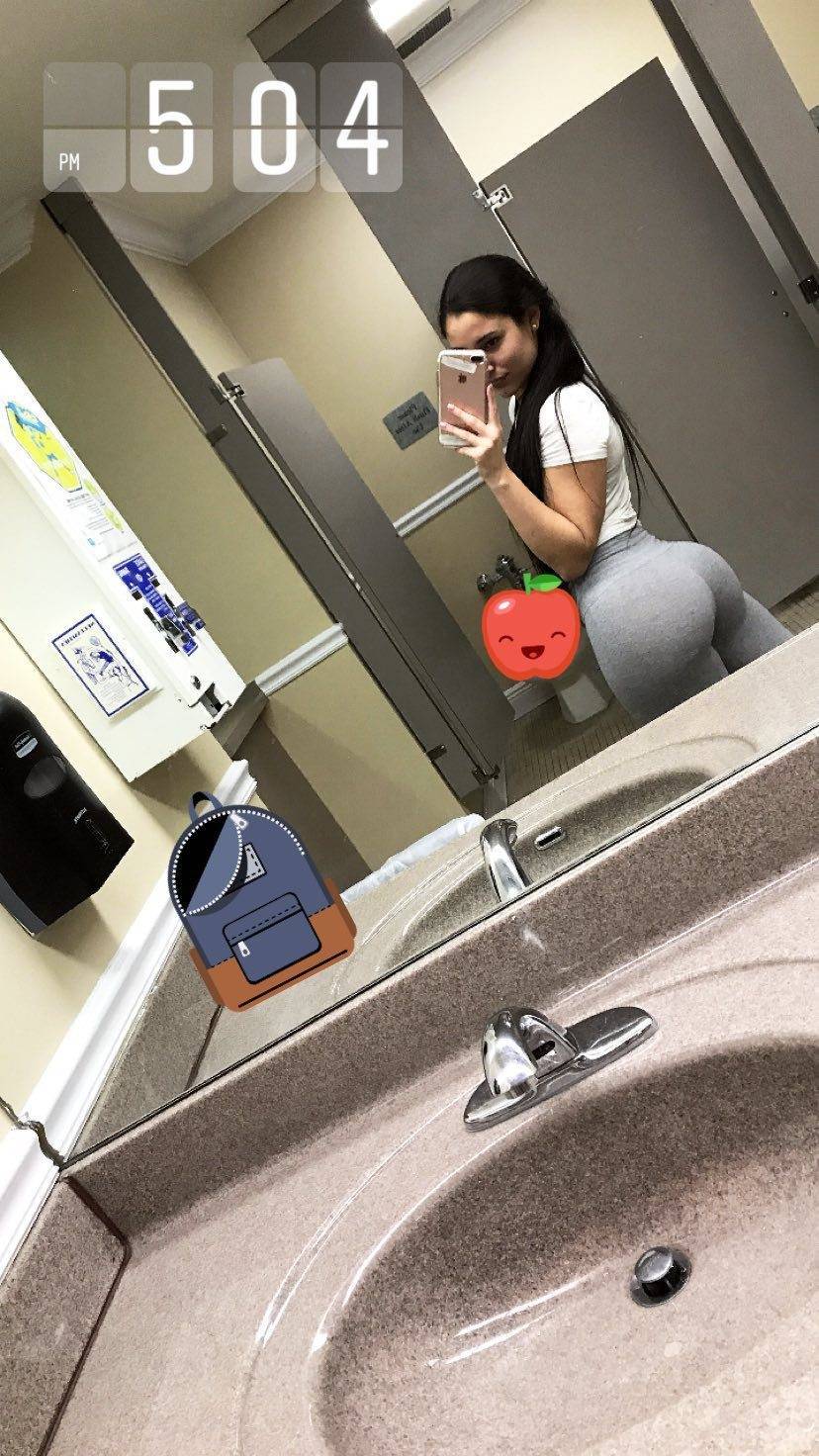 앤지 바로나 | 인스티즈