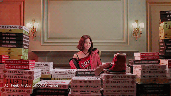 콜롬비아 패딩 모델이 된 레드벨벳.gif | 인스티즈