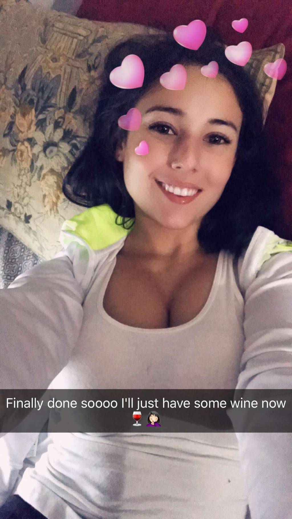 앤지 바로나 | 인스티즈