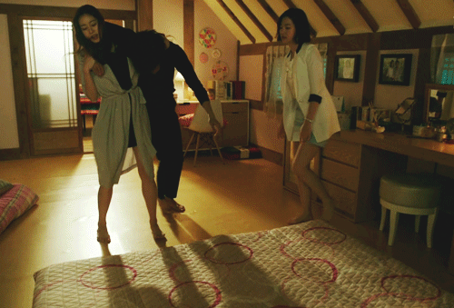 [닥쳐이방인] 여주는 진세연이고 서브여주는 강소라 입니다 | 인스티즈