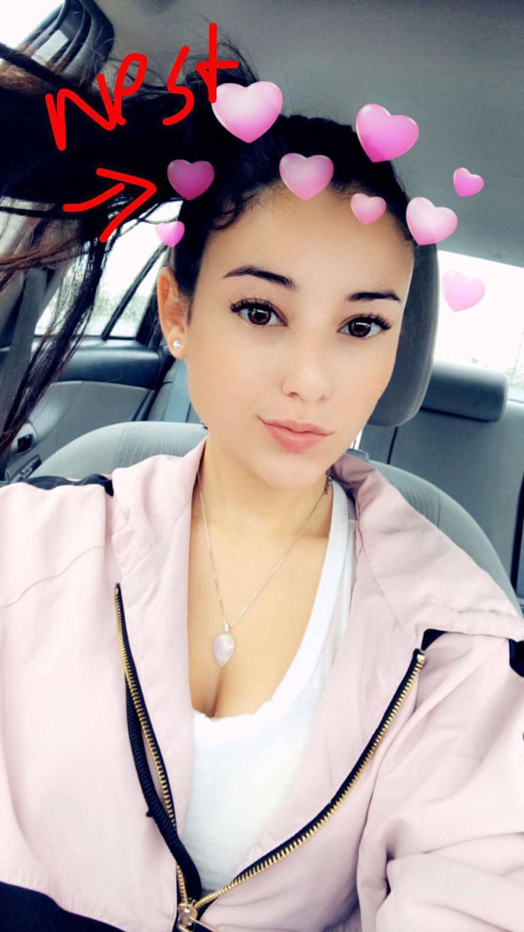 앤지 바로나 | 인스티즈