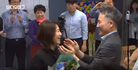 표창원 국회의원 당선확정됐을때 ㅋㅋㅋ(설렘주의) | 인스티즈