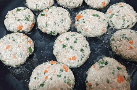 누구나 다좋아하는 밥반찬! 동그랑땡 gifjpg | 인스티즈