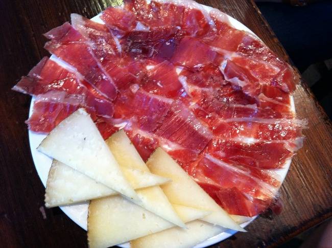 진짜 맛있다는 스페인 햄.jpg | 인스티즈