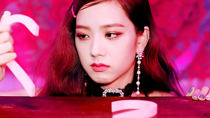 마지막처럼 MV 속 블랙핑크 지수.gif | 인스티즈