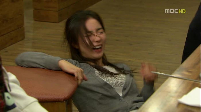 [지붕뚫고하이킥] 떡실신 제조기와 지옥에서 온 식모의 술주정.jpg | 인스티즈