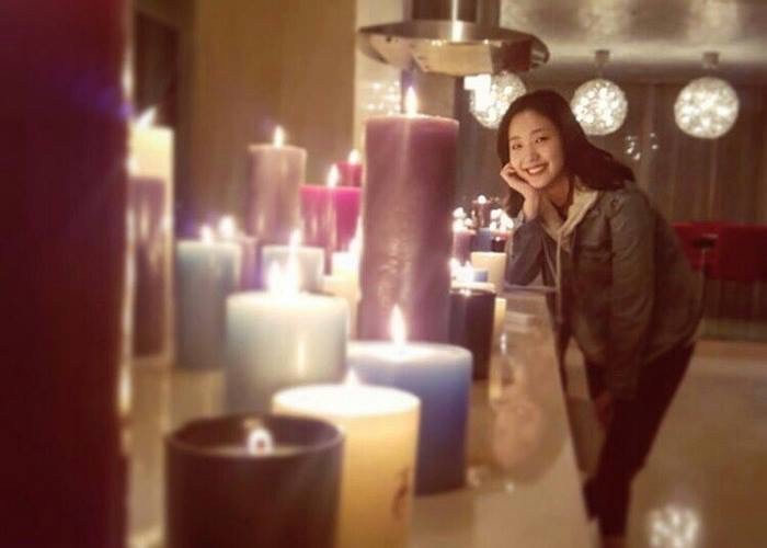 공유가 예쁘다 하고 찍은 김고은 사진 | 인스티즈