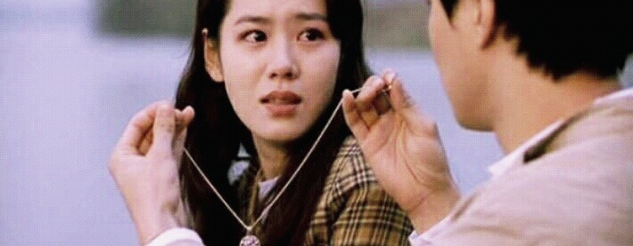 역대급 파급력&신드롬을 일으켰던 영화속 여주인공은?(feat.예지력 급상승) | 인스티즈