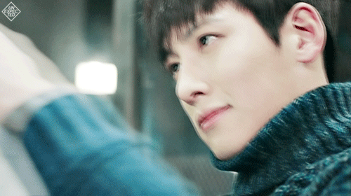 감수성 터지는 꽃말을 가진 꽃을 의인화 시켜봄.gif (feat.잘생긴 남자는 꽃이다) | 인스티즈