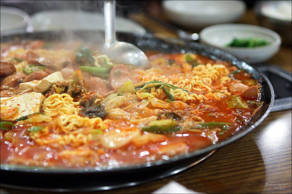 내가 먹고싶어서 올리는 부대찌개 .jpgif (움짤주의) | 인스티즈