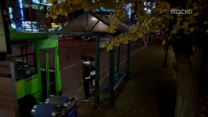 [지붕뚫고하이킥] 띠드버거.jpg | 인스티즈