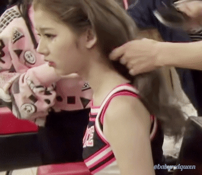 사나의 옆태.JPG | 인스티즈