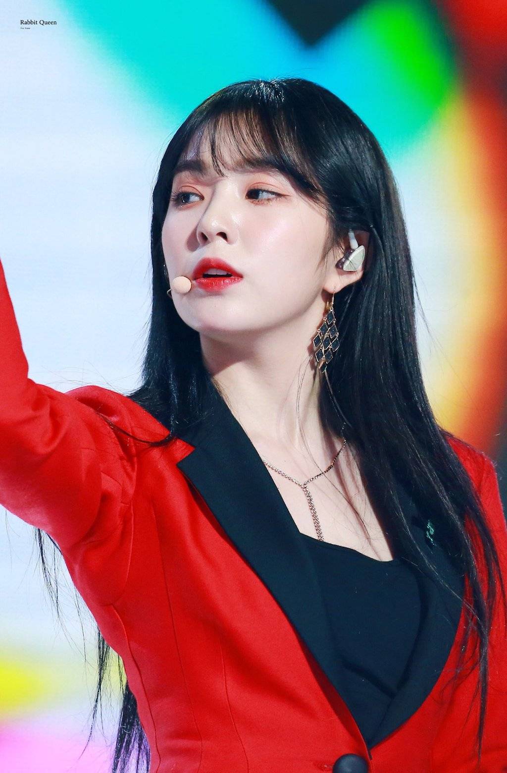 연말에도 예쁜 얼굴천재 아이린.jpg | 인스티즈