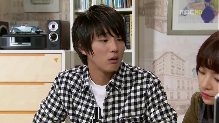 [지붕뚫고하이킥] 띠드버거.jpg | 인스티즈