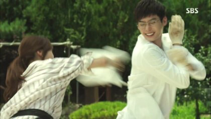 [닥쳐이방인] 여주는 진세연이고 서브여주는 강소라 입니다 | 인스티즈