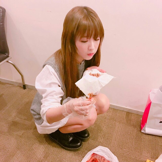 혼자 자는게 무서운 보미 | 인스티즈