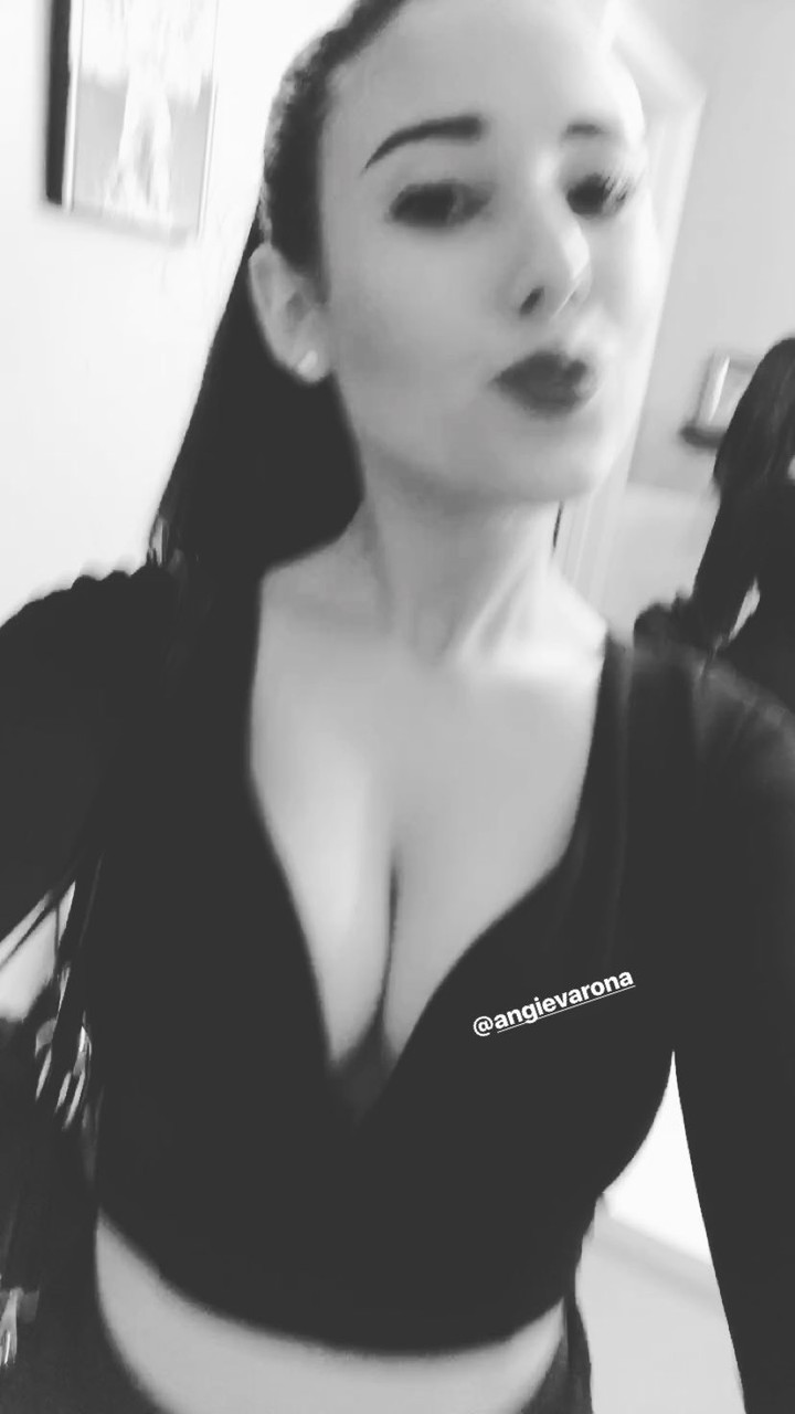 앤지 바로나 | 인스티즈