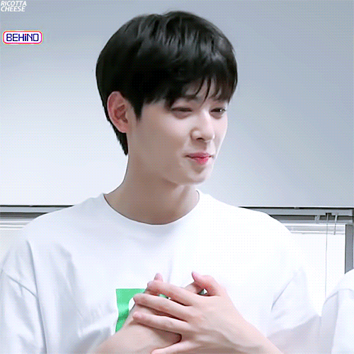 대학교 연하남이 썸남이 되어가는 과정.gif | 인스티즈