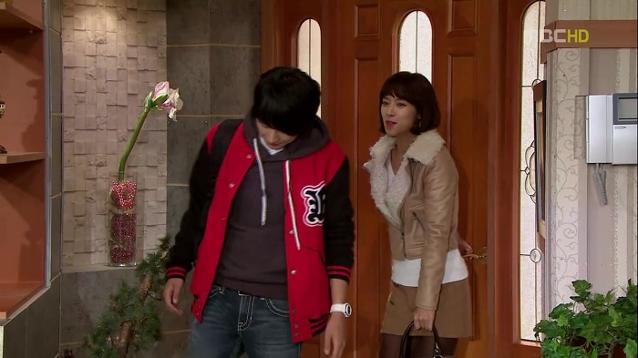 [지붕뚫고하이킥] 띠드버거.jpg | 인스티즈