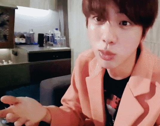 음식 능욕하는 아이돌 모음.gif | 인스티즈