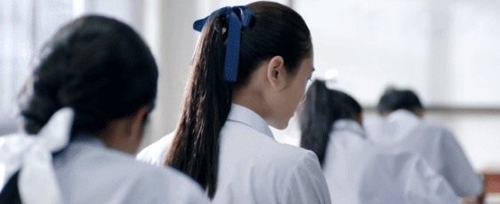 [배드지니어스] 무뚝뚝하지만 친구에게는 다정한 천재고딩.jpggif | 인스티즈