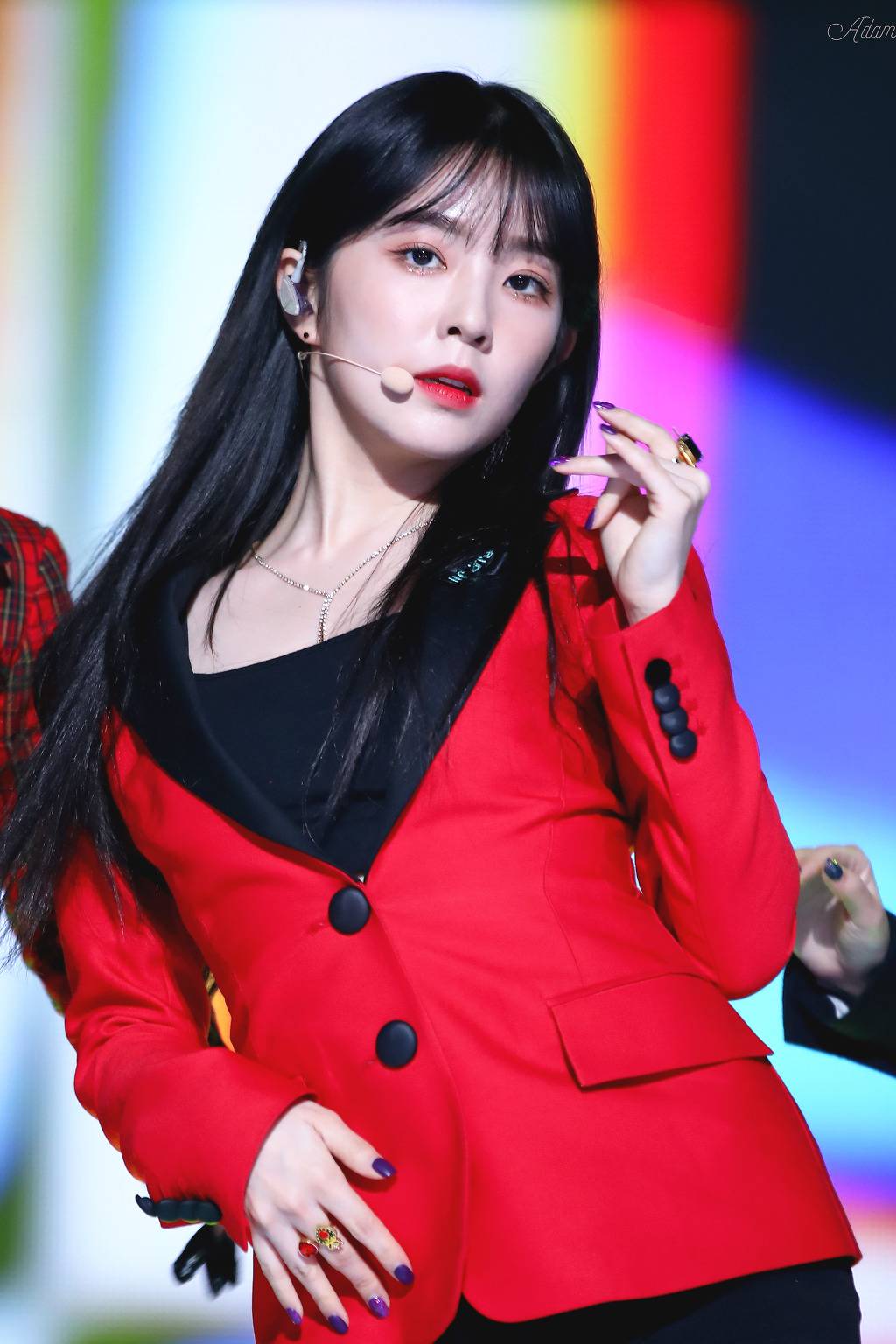 연말에도 예쁜 얼굴천재 아이린.jpg | 인스티즈
