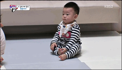 아기 하기 귀찮아 보이는 아기ㅋㅋㅋㅋ(최소 윤회).jpg | 인스티즈