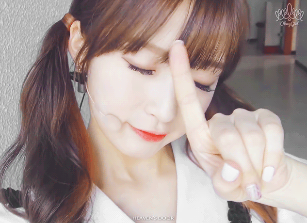 애교부리는 오마이걸 아린.gif | 인스티즈