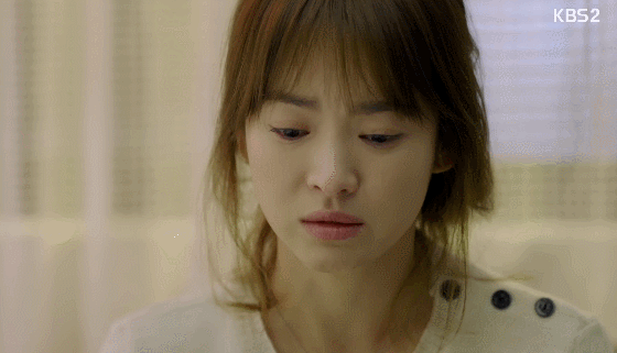 전사한 남자친구가 자신에게 남긴 유서 읽는 여자 .jpg | 인스티즈