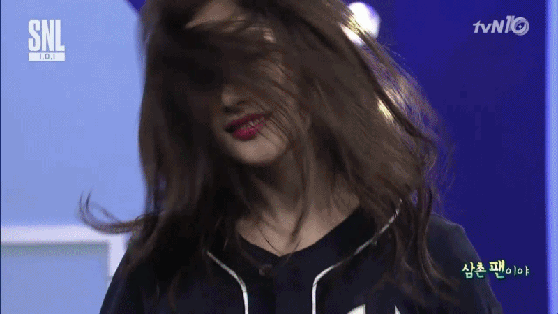 SNL에서 아련 표정 재연하는 정채연.gif | 인스티즈