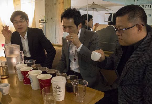 바리스타 3인이 평가한 커피숍 | 인스티즈