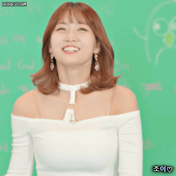171211 스페셜 브이라이브 트와이스 먹깨비 후라이 모모.gif | 인스티즈