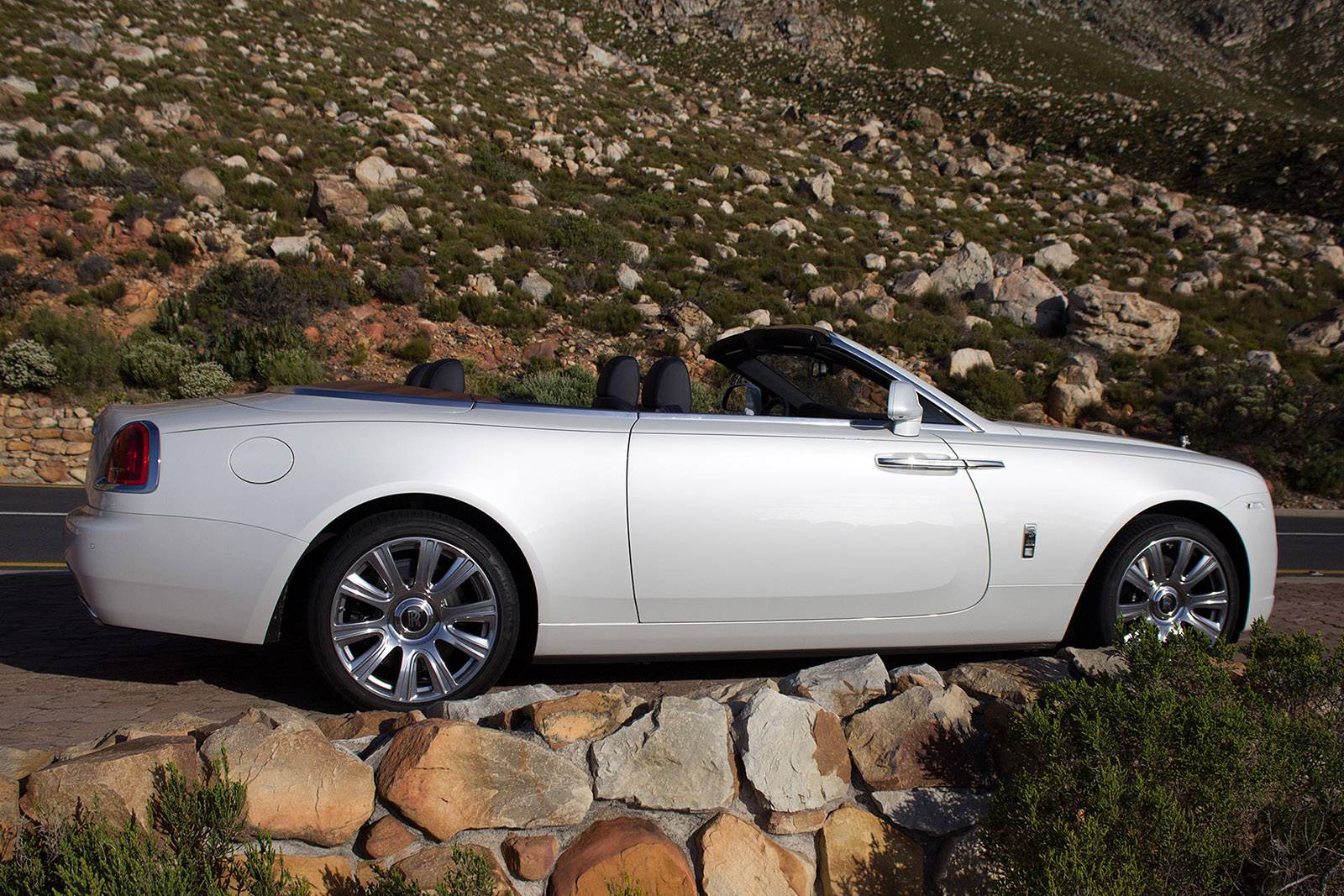 롤스로이스 던 | 인스티즈