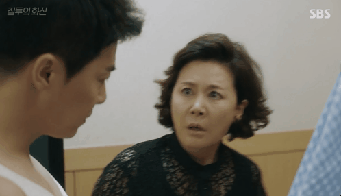 [질투의화신] 브라자 입었다고 엄마한테 쥐어터지는 조정석 | 인스티즈