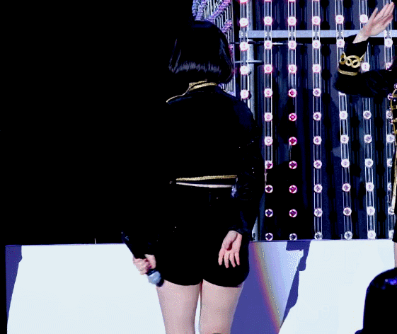 강추위와 싸우는 여자친구.gif | 인스티즈