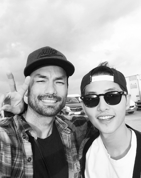  태양의 후예에서 가장 까리한 인물.jpg | 인스티즈