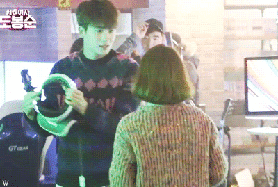 보는사람 망붕만드는 박보영-박형식.gif | 인스티즈